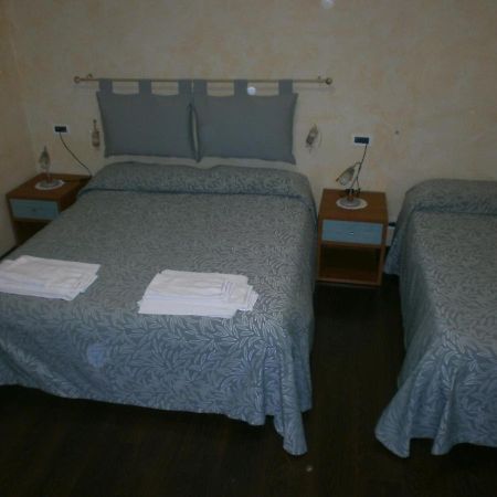 Albergo Vecchio Pavone บาร์กาโร โตริเนเซ ภายนอก รูปภาพ
