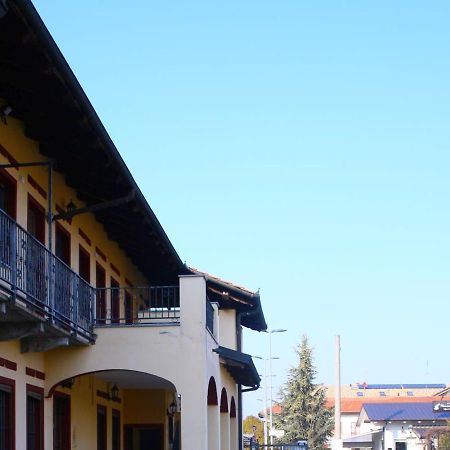 Albergo Vecchio Pavone บาร์กาโร โตริเนเซ ภายนอก รูปภาพ