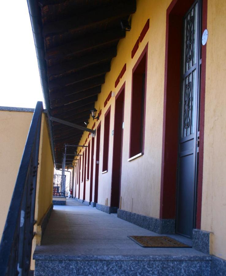 Albergo Vecchio Pavone บาร์กาโร โตริเนเซ ภายนอก รูปภาพ