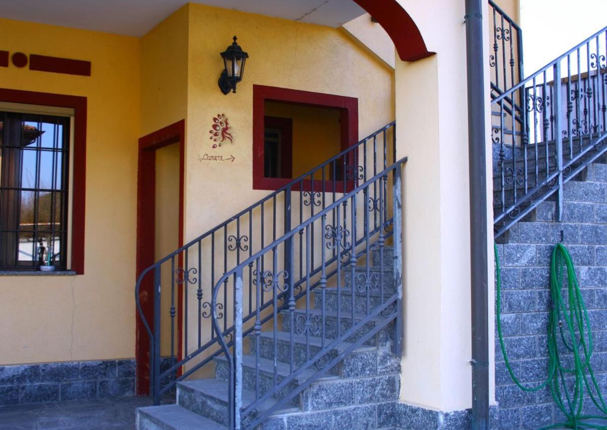 Albergo Vecchio Pavone บาร์กาโร โตริเนเซ ภายนอก รูปภาพ