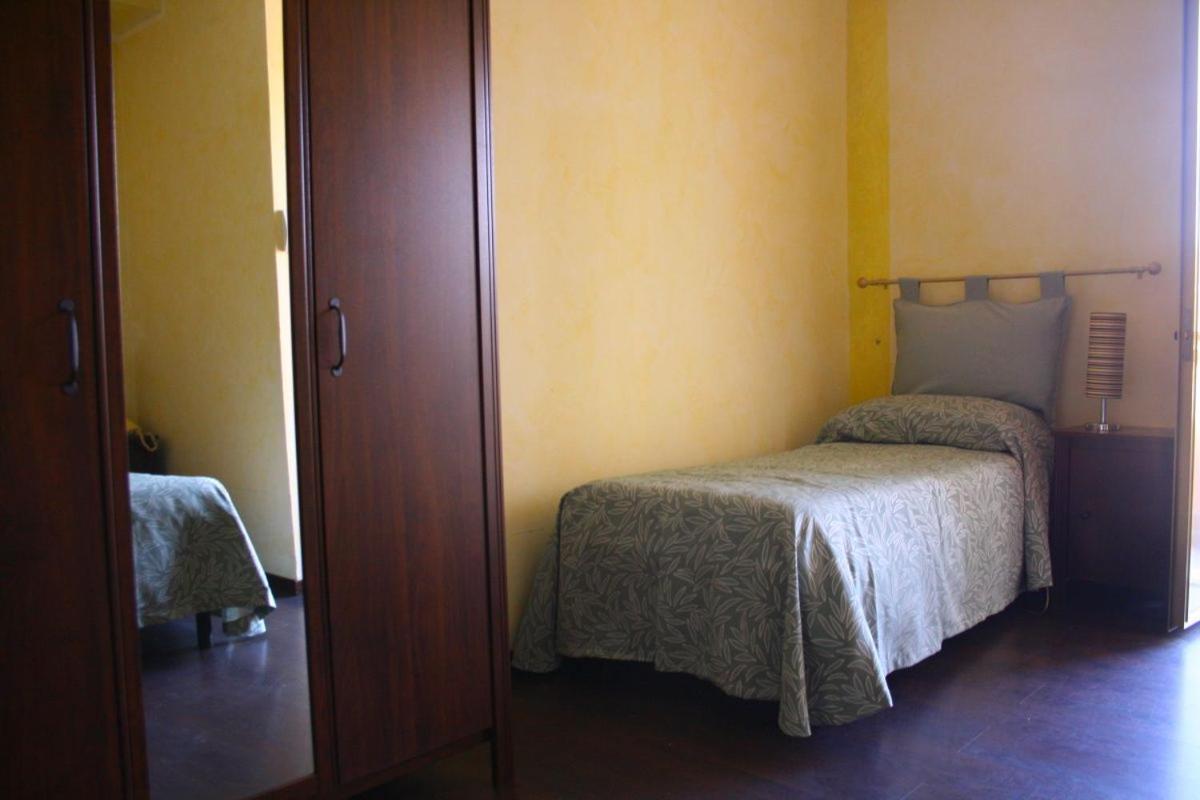 Albergo Vecchio Pavone บาร์กาโร โตริเนเซ ภายนอก รูปภาพ